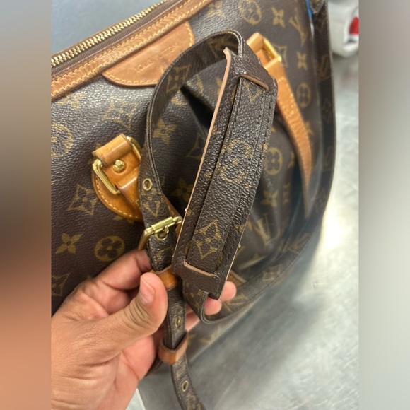 Louis Vuitton Monogram Palermo PM 
2-way shoulder bag. - Picture 5 of 14